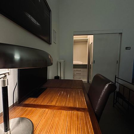 ボローニャ Indipendenza 24 Bed & Breakfast エクステリア 写真
