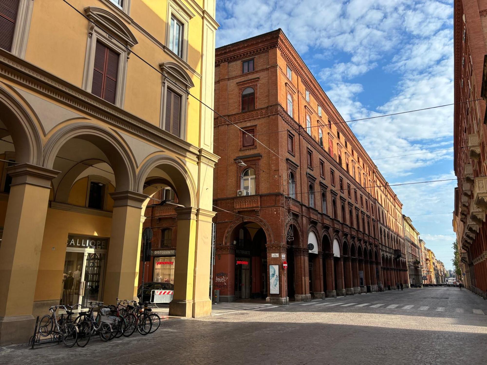 ボローニャ Indipendenza 24 Bed & Breakfast エクステリア 写真